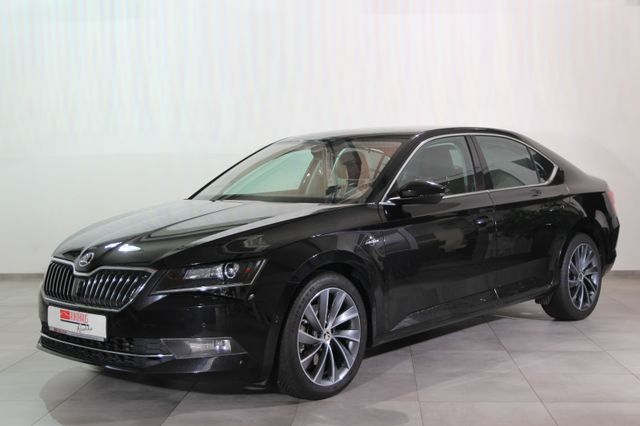 Skoda Superb L&K 4x4 /Bi-Xenon /Leder/ AHK /ACC