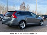 Volvo V60 Kombi Summum*AHK*Schiebedach*8-fach bereift* - Volvo V60: Summum