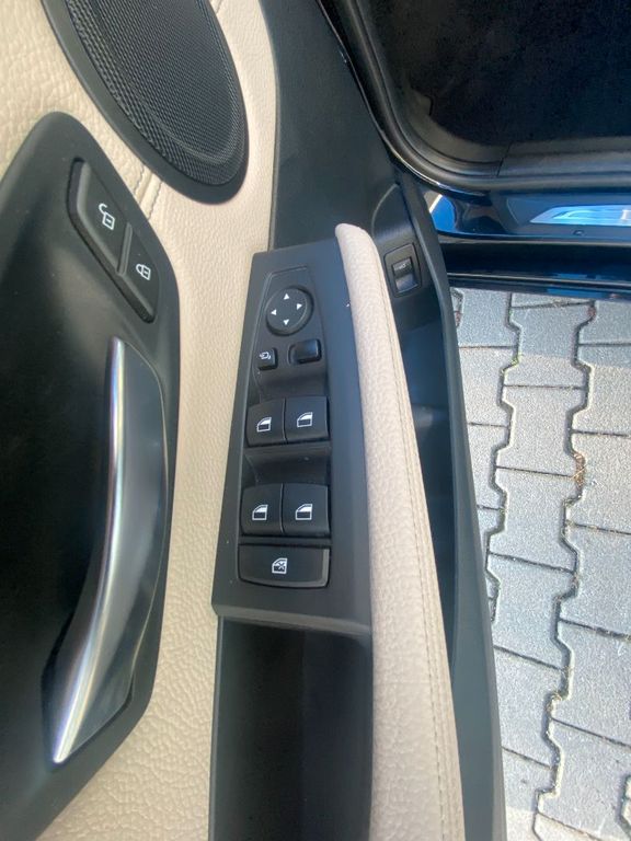 BMW 220 i AT/LUXURY/AHK/SPORTSITZE/RFK/LED/LHZ, Bild 12