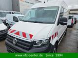 Volkswagen Crafter 35 mittellang Hoch FWD Bott/Ahk.3,0t - Volkswagen Crafter mit Diesel-Antrieb: Kombi, Schaltgetriebe
