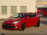 Renault Megane III Lim. 5-trg. Tomtom Edition Xenon - Renault Megane TomTom-Edition