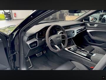 2024 AUDI RS6 photo 10