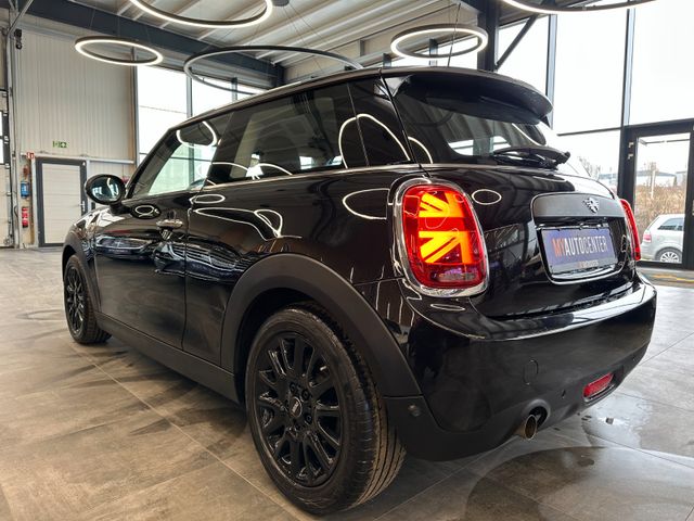 MYAUTOCENTER – Gebraucht- und Jahreswagen mit Werkstattservice in Pfaffenhofen MINI ONE Mini 3-trg. *2. Hand*Klima*SHZ*Bluetooth*LED