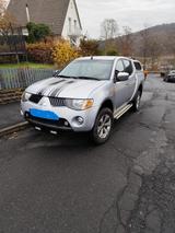 Mitsubishi L200 Pick-Up 2.5 D-ID 4WD *KLIM... - Mitsubishi Pick-up Diesel Gebrauchtwagen