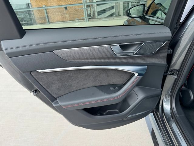 Audi RS6 Avant Keramik/Pano/22 Zoll/Carbon