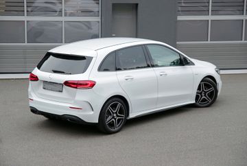 Mercedes-Benz B 200 AMG Sportpaket*Night,Multibeam,Kamera,SHZ