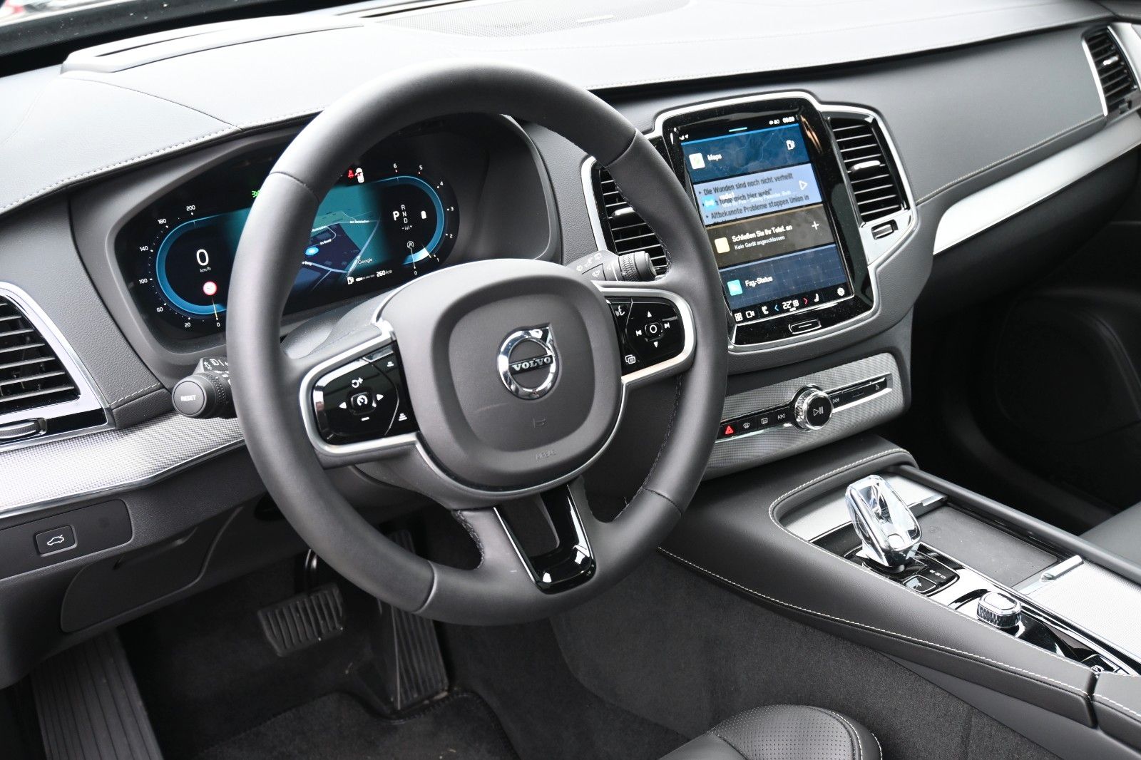 Fahrzeugabbildung Volvo XC90 B5 D AWD Ultimate Dark*STDHZG*LUFT*360°*ACC