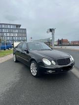 Mercedes-Benz Mercedes E-Klasse 320CDI 4 Matic - Mercedes-Benz E 320: 4matic