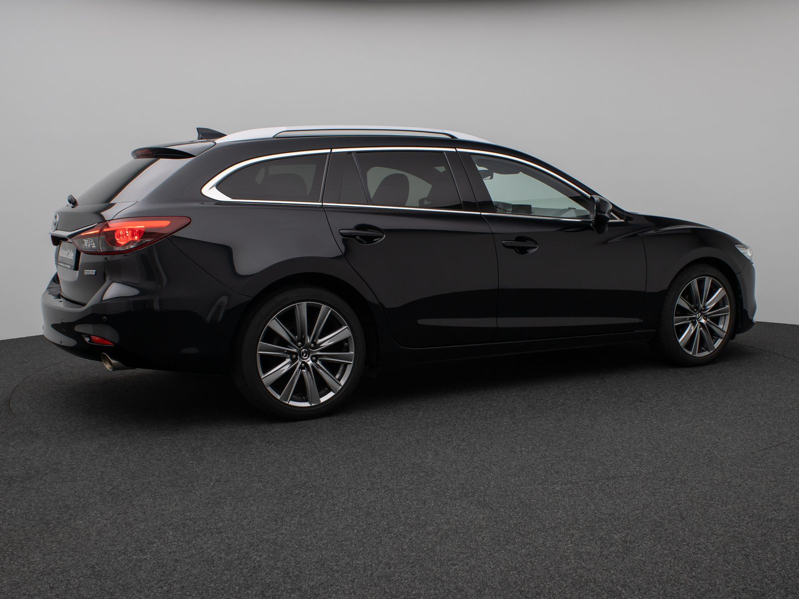 Fahrzeugabbildung Mazda 6 Sports-Line 2.5 ACC Lenkrhzg BOSE 360°Komfort