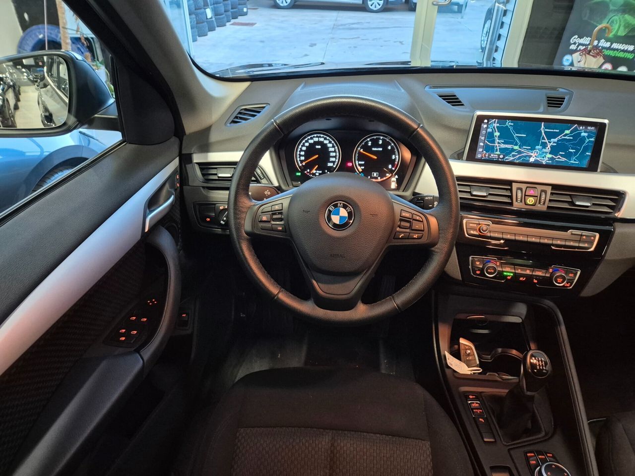 BMW Bmw X1 sDrive16d Advantage foto 12