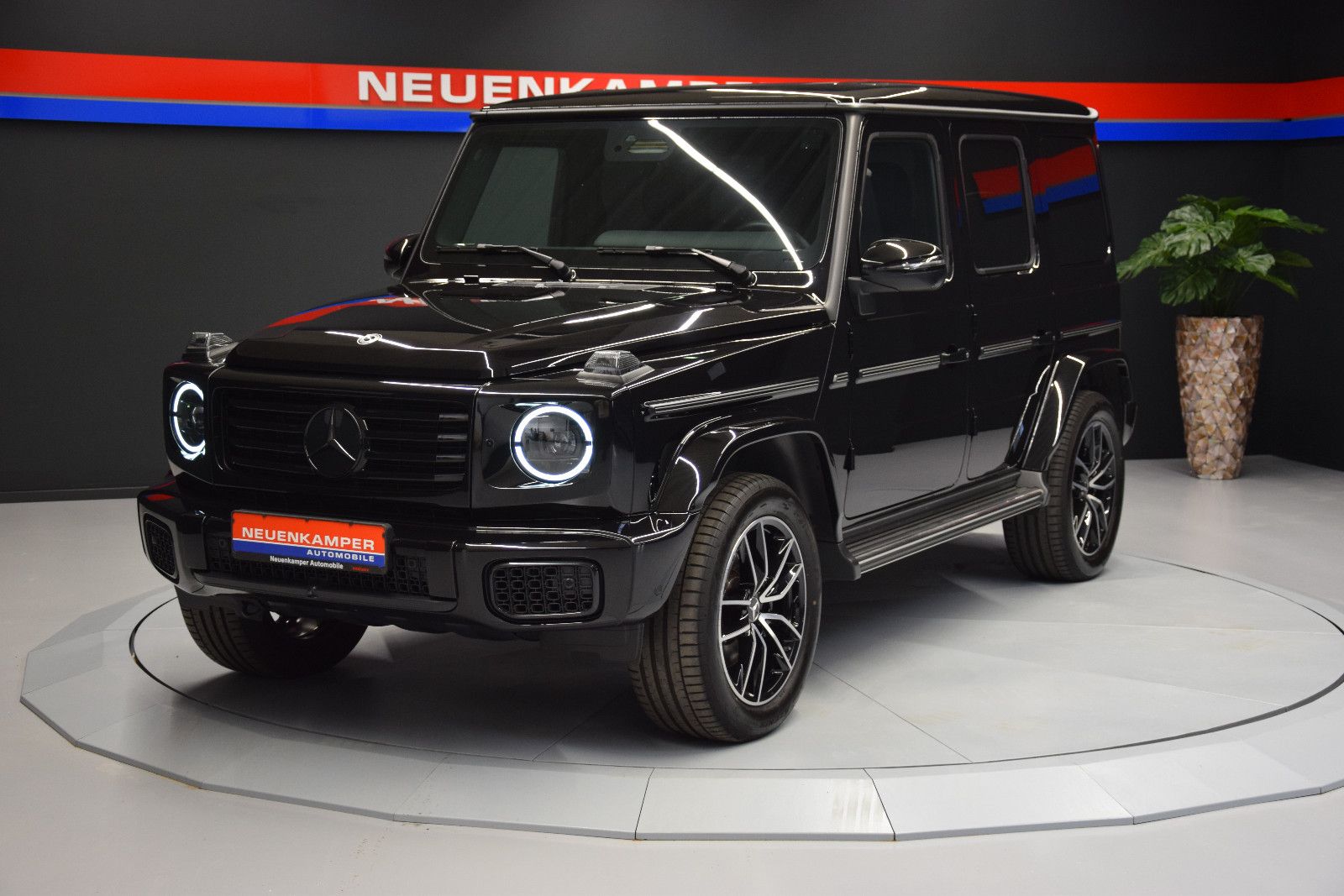Fahrzeugabbildung Mercedes-Benz G 450 d AMG Line SDach. Burmester ACC 360° AHK