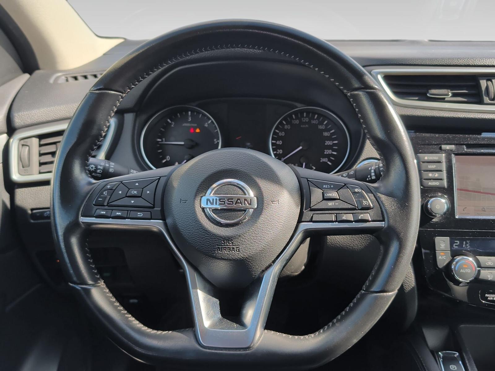 Nissan Qashqai dCi Xtronic tekna Pano+19Z+Navi+eSitz+36