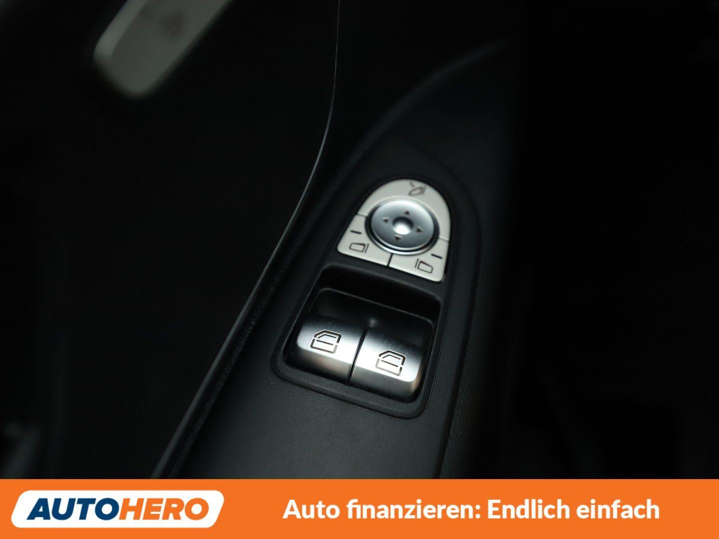 Mercedes-Benz Vito Tourer 124 CDI Pro 4x4 kompakt Aut.*NAVI*