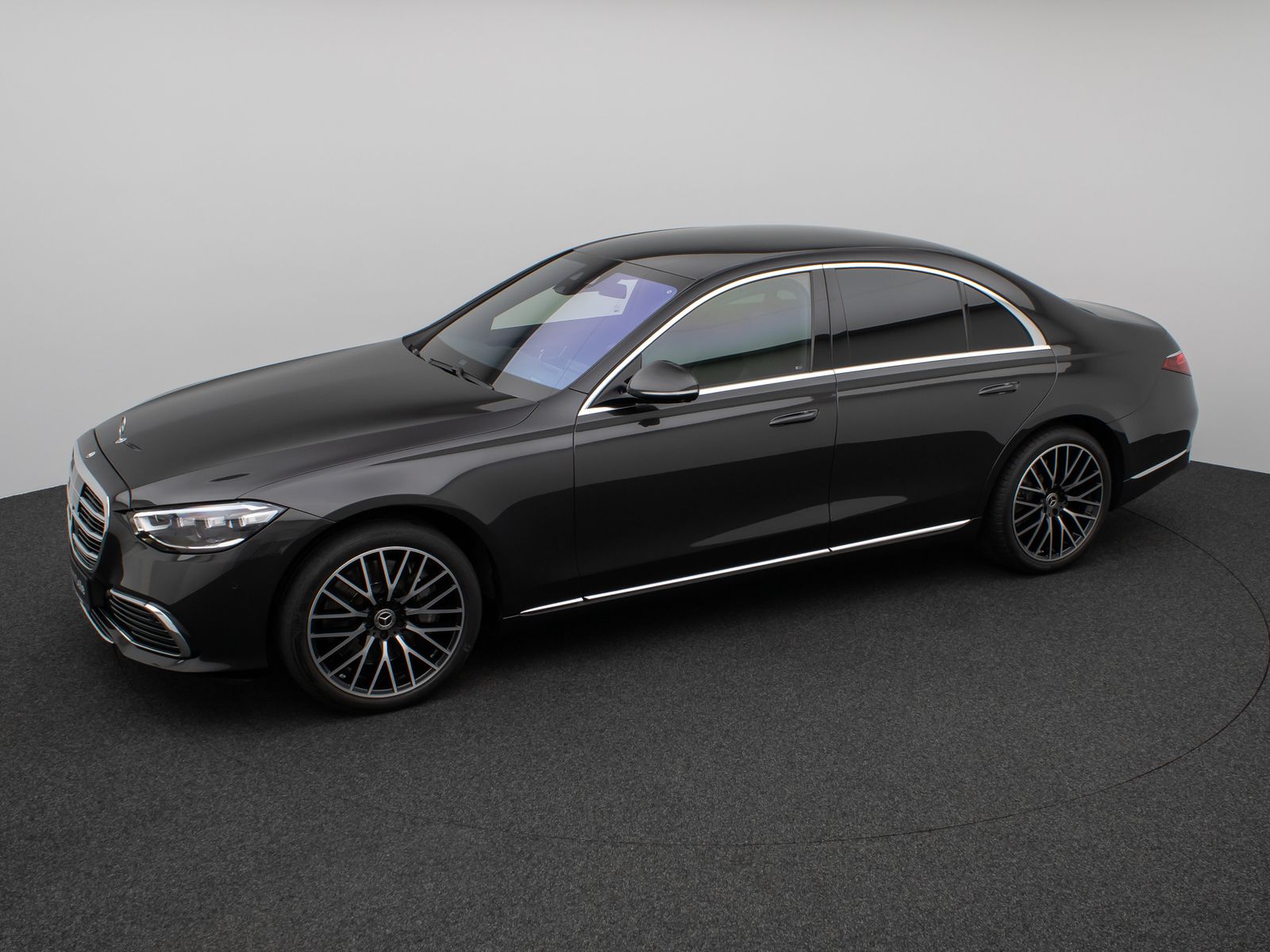 Fahrzeugabbildung Mercedes-Benz S 400d 4Matic 9G-Tronic360° HUD DAB SoftCose