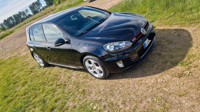 Volkswagen Golf 2.0 TSI GTI  Scheckheft 