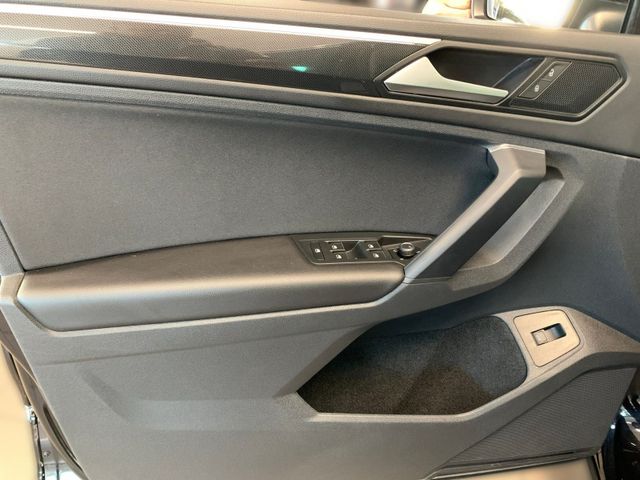 Tiguan 2.0 TDI DSG Elegance 4M MATRIX+PANO+KAM+A