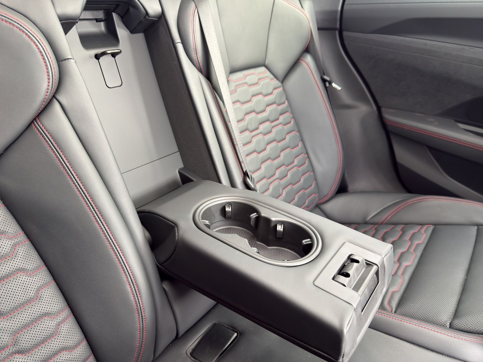 Audi e-tron GT - Bild 13