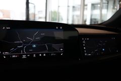 AUDI SQ5 TFSI quattro | Pano | HuD| Carbon | B&O AUDI SQ5 TFSI quattro | Pano | HuD| Carbon | B&O