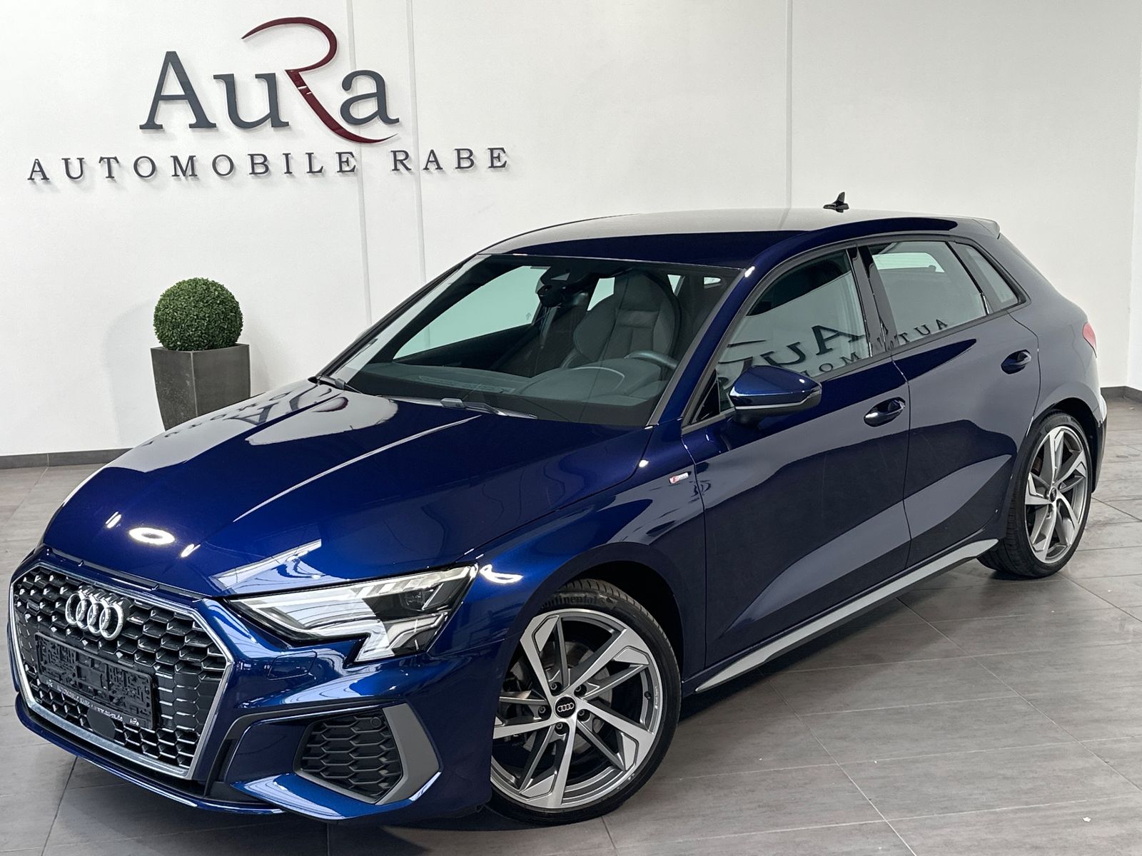 Fahrzeugabbildung Audi A3 SpB 40 TDI Quattro S-Line NAV+LED+STHZG+19ZO