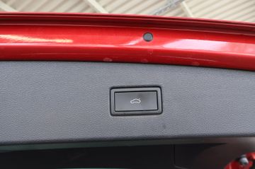 Volkswagen Tiguan 1.5 TSI Elegance MATRIX+HUD+AID+SIDE+KAM