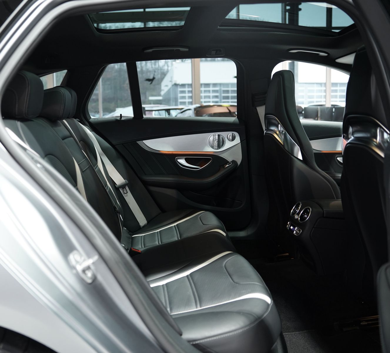 Mercedes Benz C 63 Amg