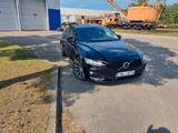 Volvo S60 B5 AWD Plus Dark Auto Plus Dark - Volvo S60: Plus Dark