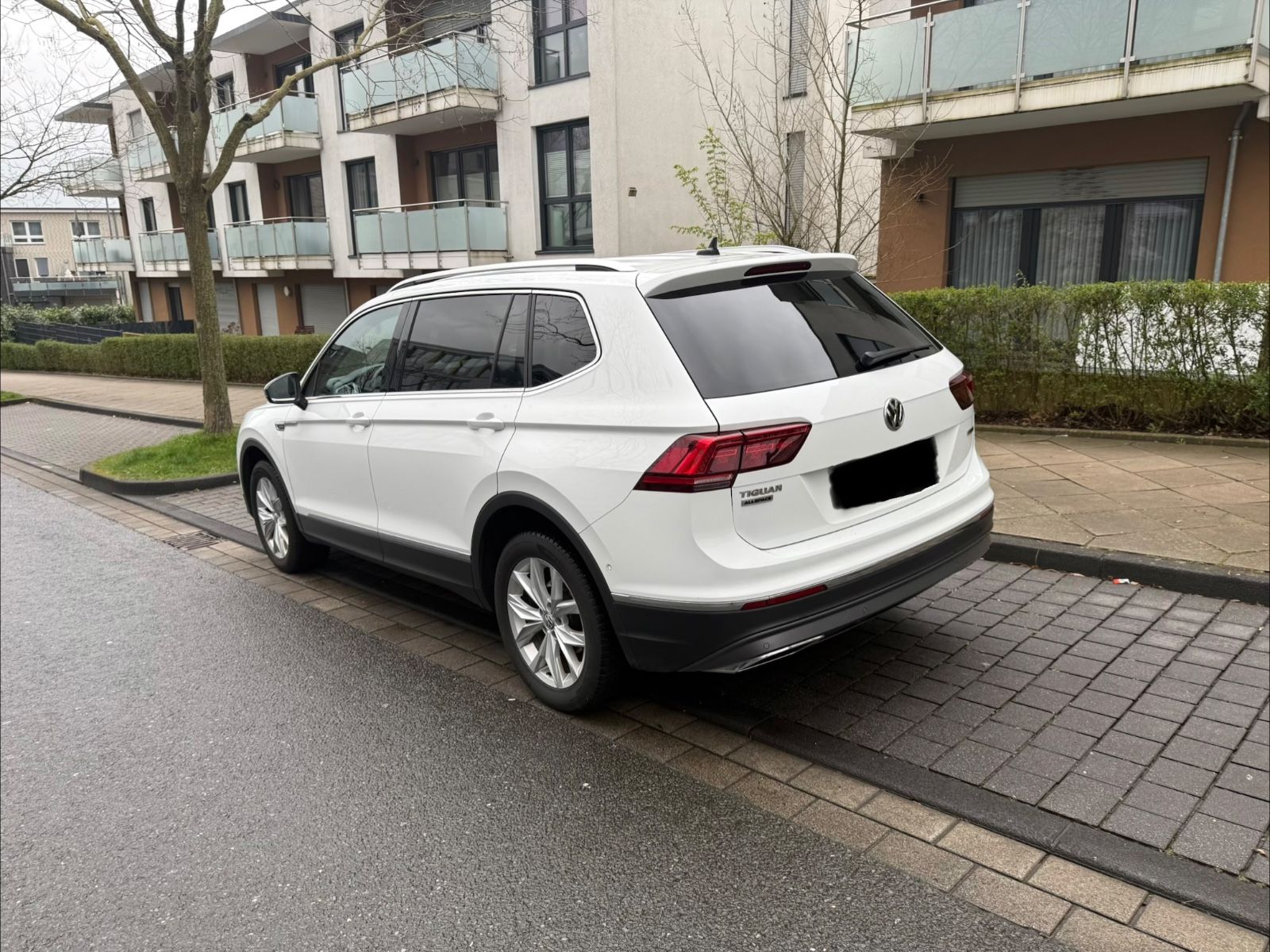 VW Tiguan Allspace 2.0 TDI  DSG 4MOTIO...7Sitze