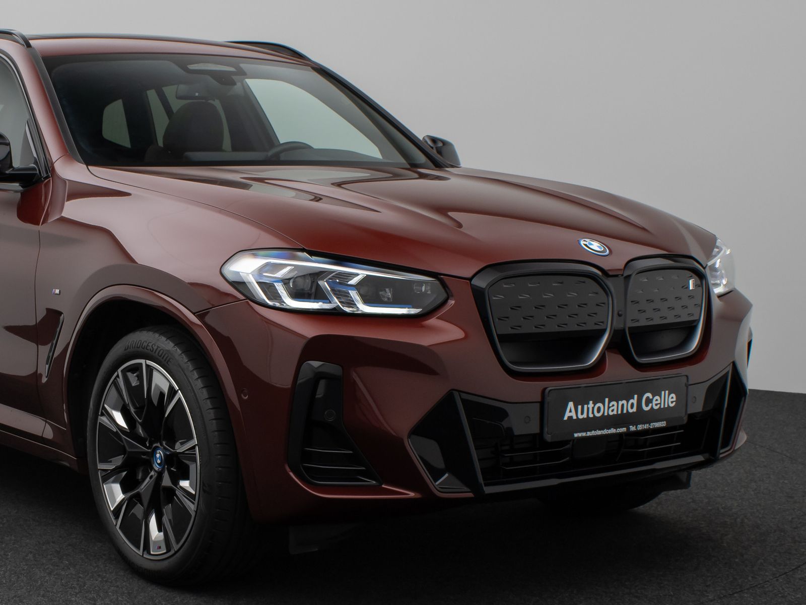 Fahrzeugabbildung BMW iX3 Impressive MSport Panorama Laser 360°HUD H/K