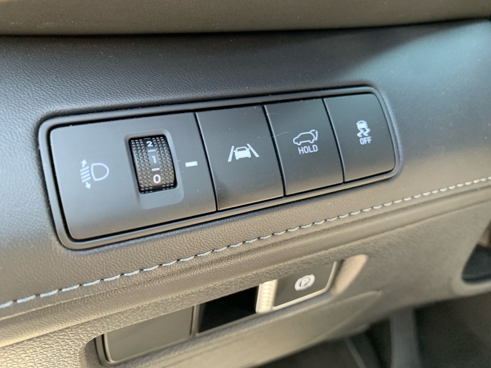 Fahrzeugabbildung Hyundai SANTA Fe 1.6 T-GDI Prime Hybrid SEVEN Pan.Dach