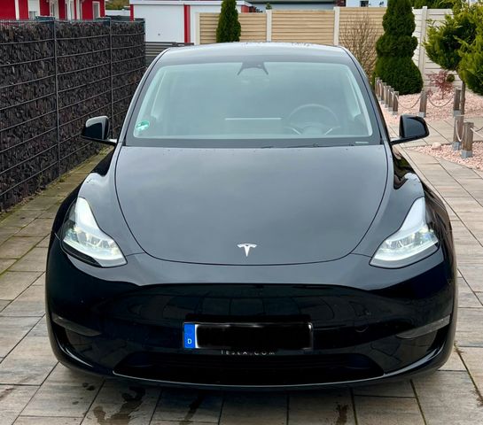 Tesla Model Y Long Range AWD AHK Garantie