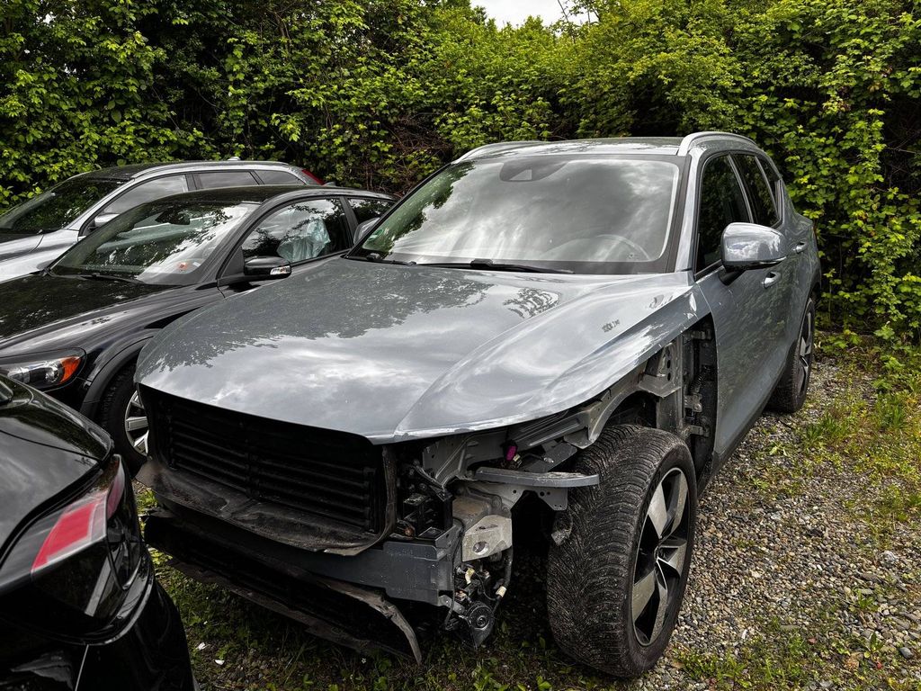 Volvo XC40