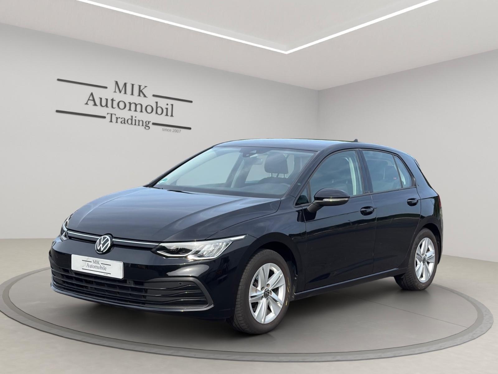 Volkswagen Golf VIII Lim. Life eTSI