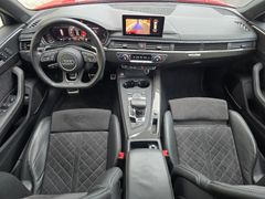 AUDI RS4 Avant 2.9 TFSI quattro erst 47Tkm Misanorot AUDI RS4 Avant 2.9 TFSI quattro erst 47Tkm Misanorot