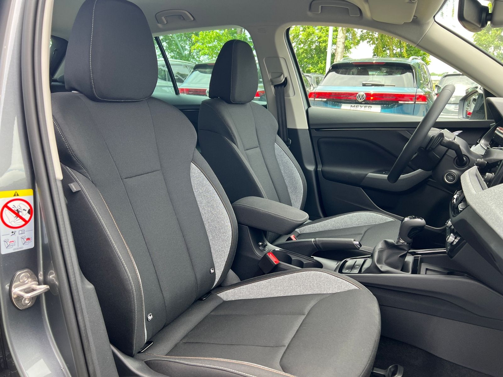 Fahrzeugabbildung SKODA Kamiq Balance 1.0 TSI DSG *Black Style,AHK,Matri
