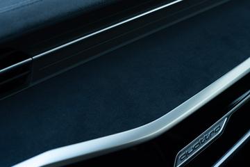 2025 AUDI RS6 — миниатюра 32
