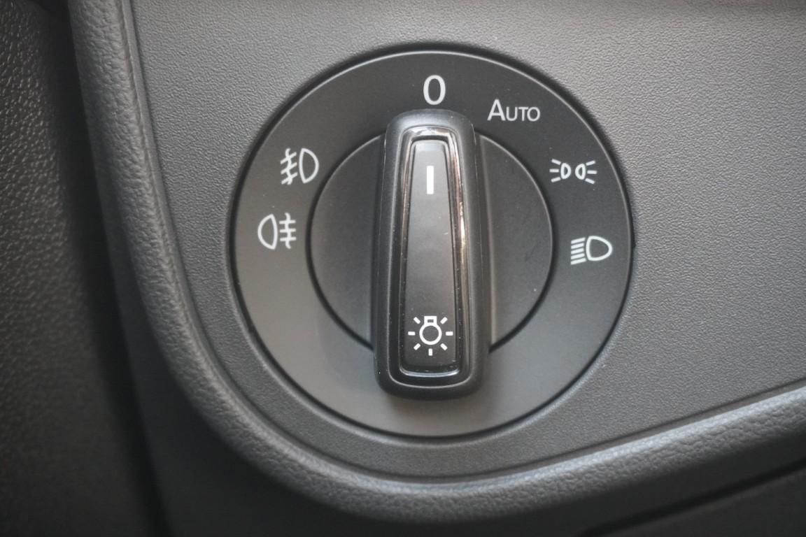 Volkswagen Taigo 1.0 TSI DSG R-Line LED ACC Navi Kamera, миниатюра 30