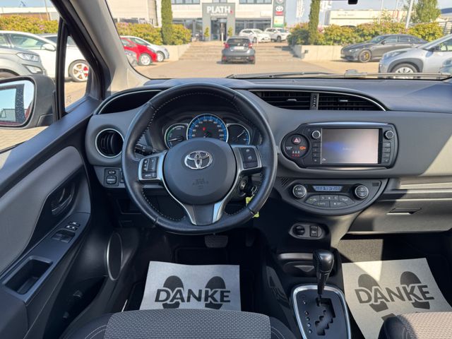 Toyota Yaris  Comfort Hybrid