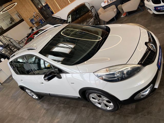 MYAUTOCENTER – Gebraucht- und Jahreswagen mit Werkstattservice in Pfaffenhofen Renault Scenic III BOSE Edition *Klima*Navi*Bluetooth*