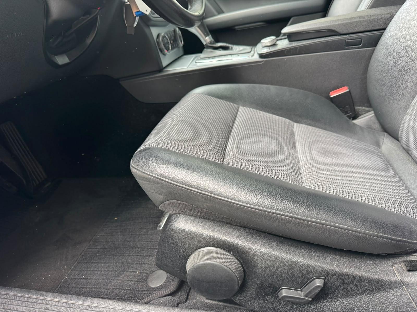 Mercedes-Benz C 280 Automatik/Leder/Navi/Xenon/19Zoll/2.Hd