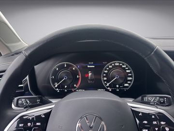 Volkswagen Touareg - 8
