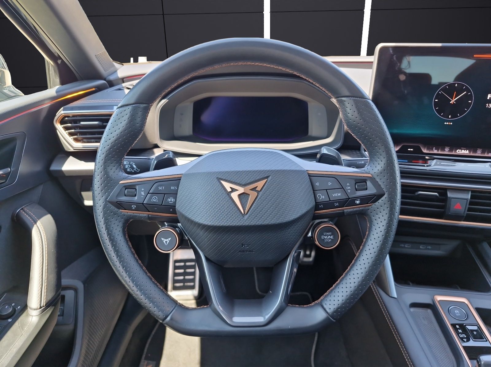 Fahrzeugabbildung CUPRA Leon Sportstourer 1.5 eTSI DSG ACC LED KAMERA