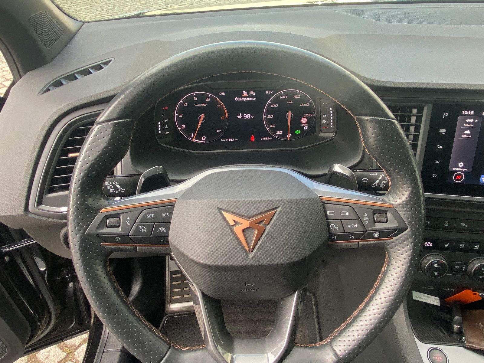 Fahrzeugabbildung CUPRA Ateca 2,0 TSI DSG VZ 4Drive *NAVI *AHZV *Winterp
