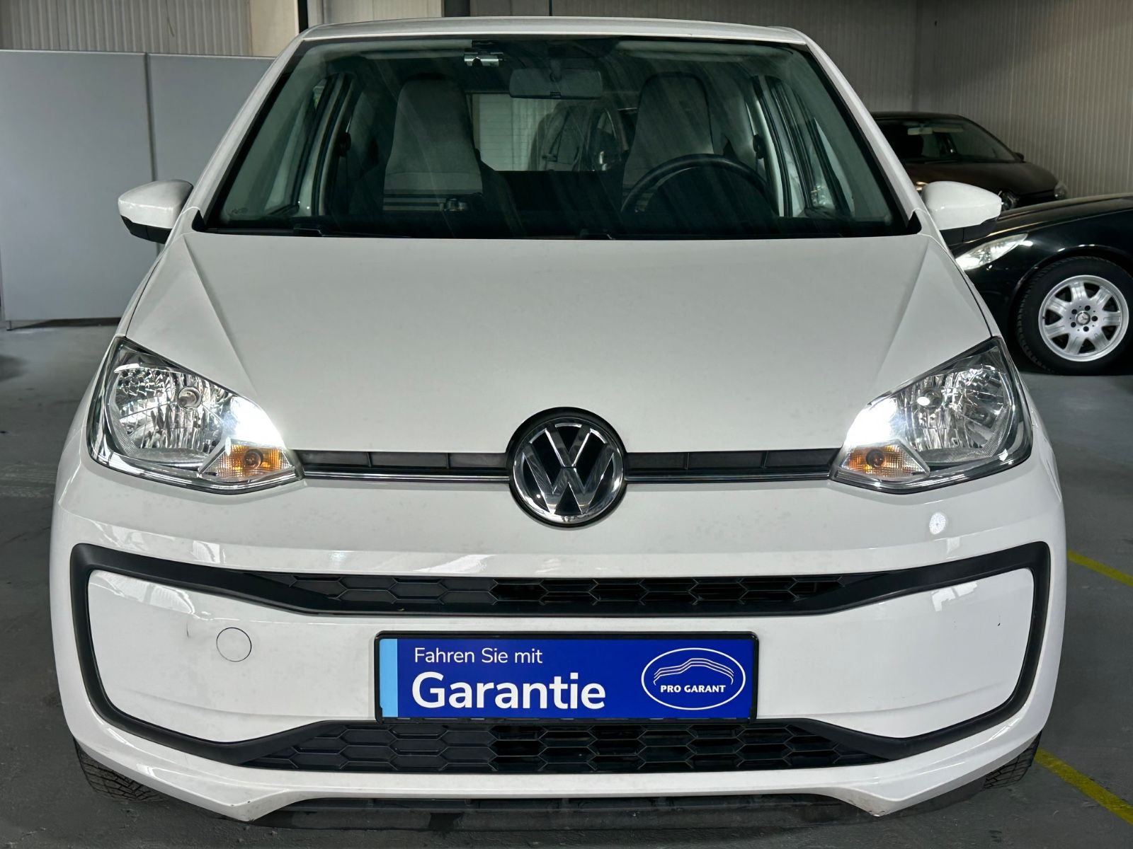 up! move up!*KLIMA*ELEKTR. FENSTER*PDC*HU Neu*Se