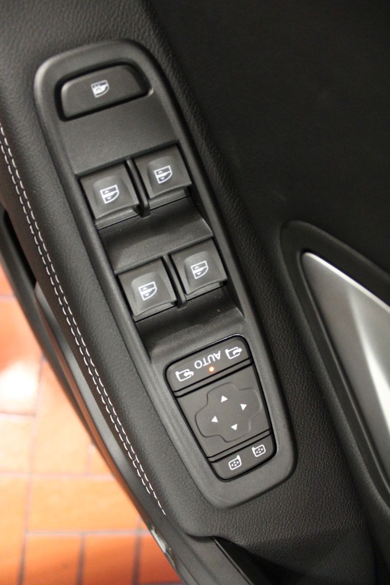 Fahrzeugabbildung Dacia Duster TCe130 Journey*Navi*Sitzhzg**Modell 2023