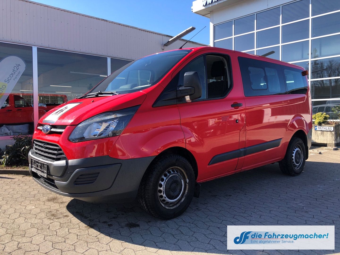 Fahrzeugabbildung Ford Transit Custom Kombi 300 L1 2.2 TDCi*8449 Export