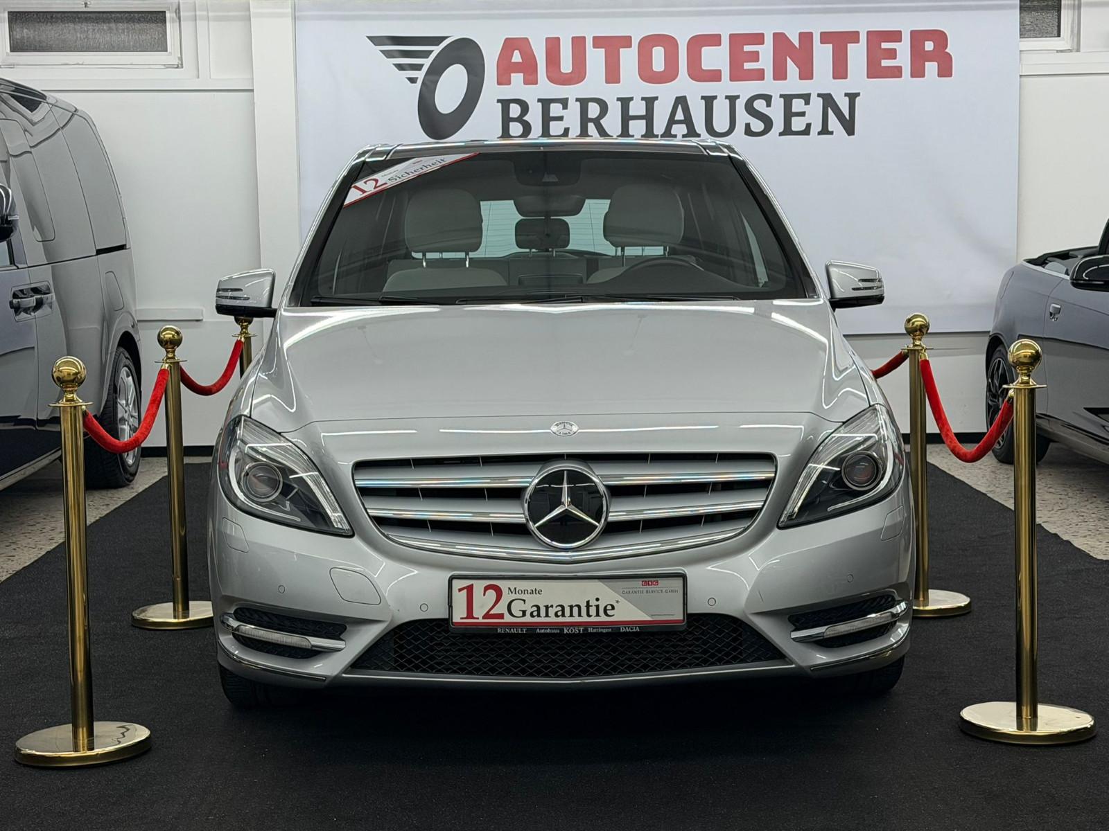 Mercedes-Benz B 200 CDI*AUTOMATIK*NAVI*PANORAMA*GARANTIE*