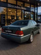 Mercedes-Benz S 320 TOP-ZUSTAND LÜCKENLOSE SERVICEHISTORIE - Mercedes-Benz S 320 mit Benzin-Antrieb: Limousine