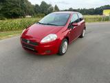 Fiat Punto 1.2 8V Grande/Klima/eFH - Fiat Punto Gebrauchtwagen in Hamburg