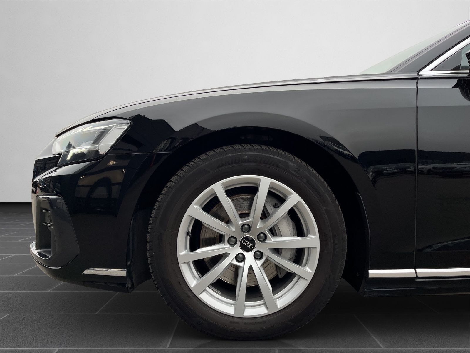 Audi A8 - Bild 9