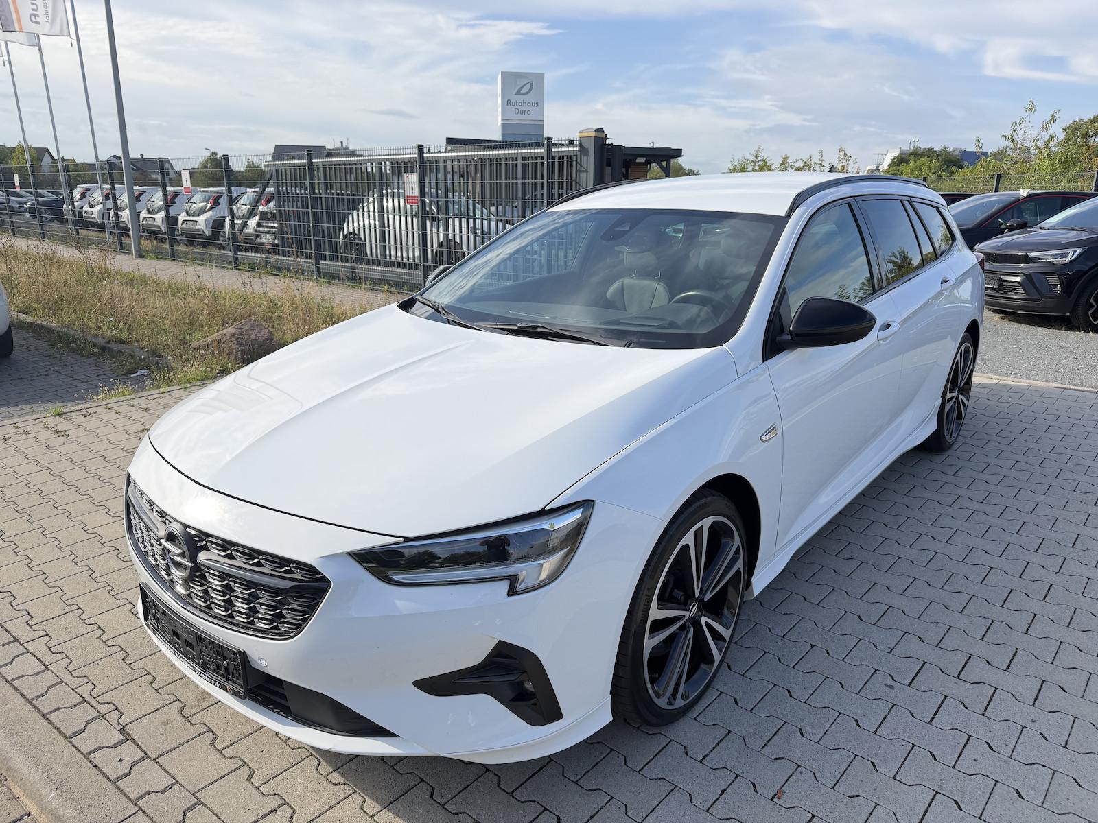 Opel Insignia 2.0 D Ultimate Aut. Navi+Led+Ahk+Shz